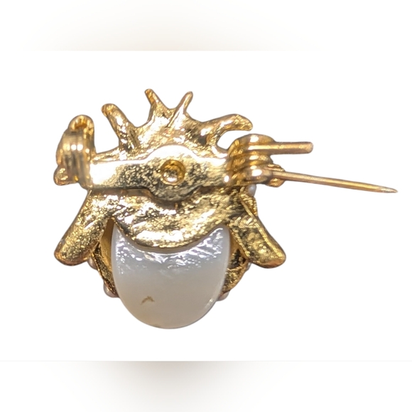 Vintage Gold and Pearl Ladybug Brooch - Picture 4 of 7